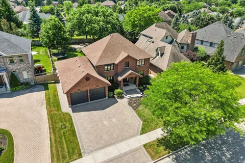 512 Rosecliffe Terrace, ON N6K 4H5