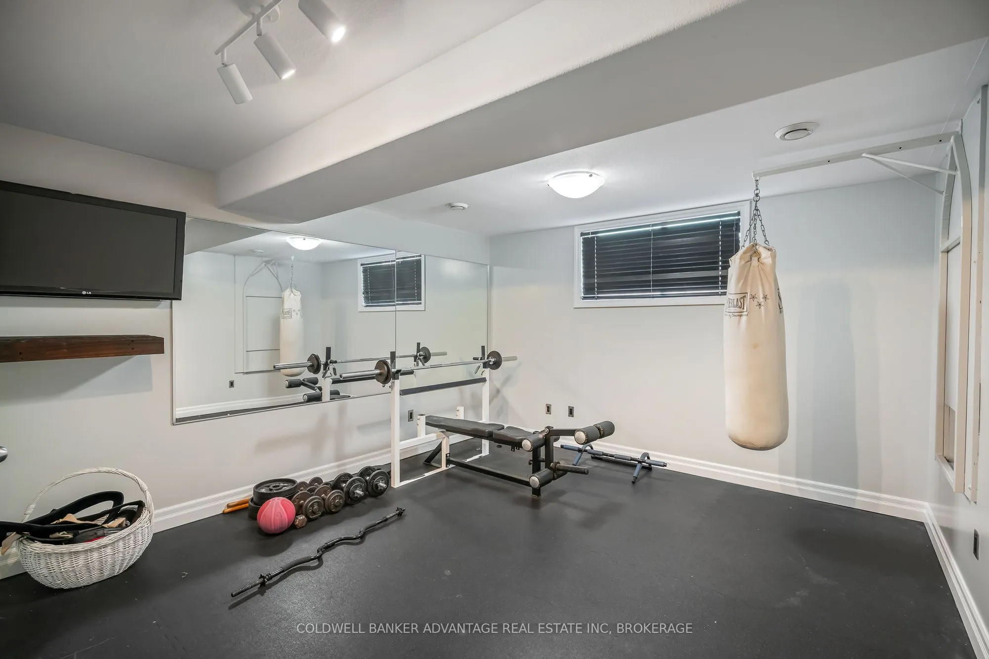 152 Redwood Court, ON L3C 7C4