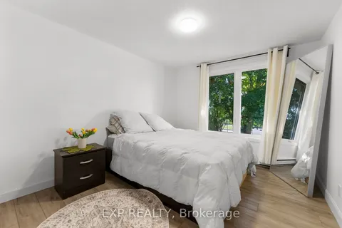 146 Barnet Boulevard, ON K7V 4C7