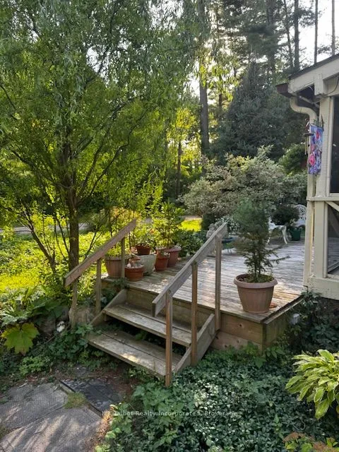 213 Chestnut Drive Drive, ON N0M 1G0