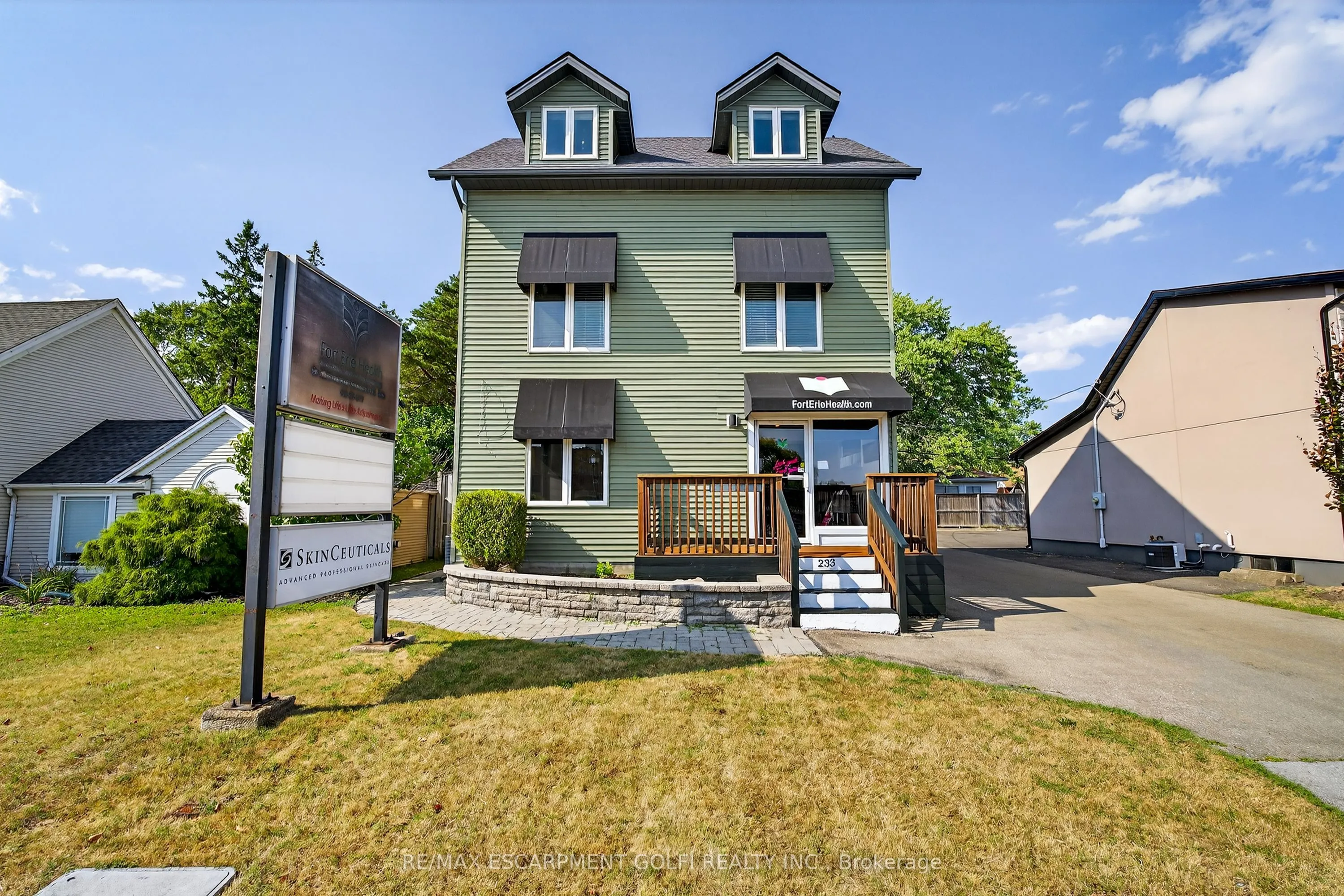 233 Garrison Road, ON L2A 1M8