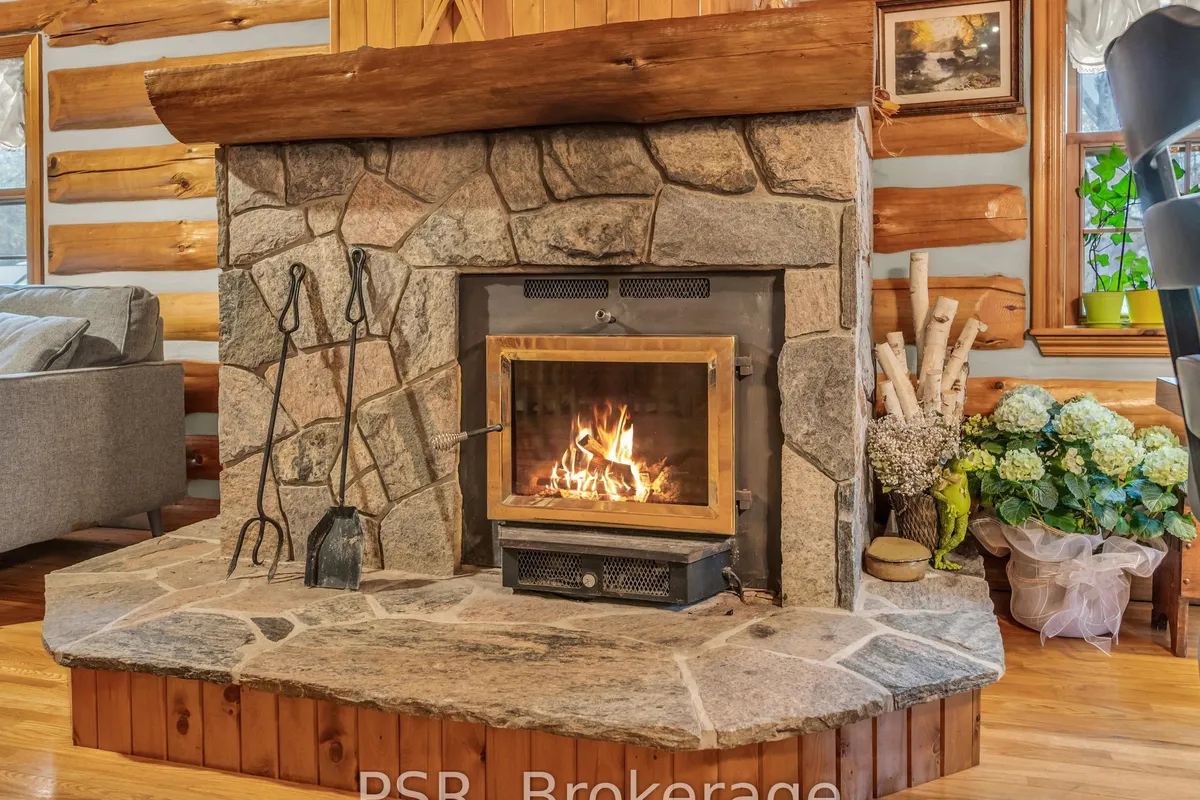 1040 Amelia Crescent, ON P0E 1G0