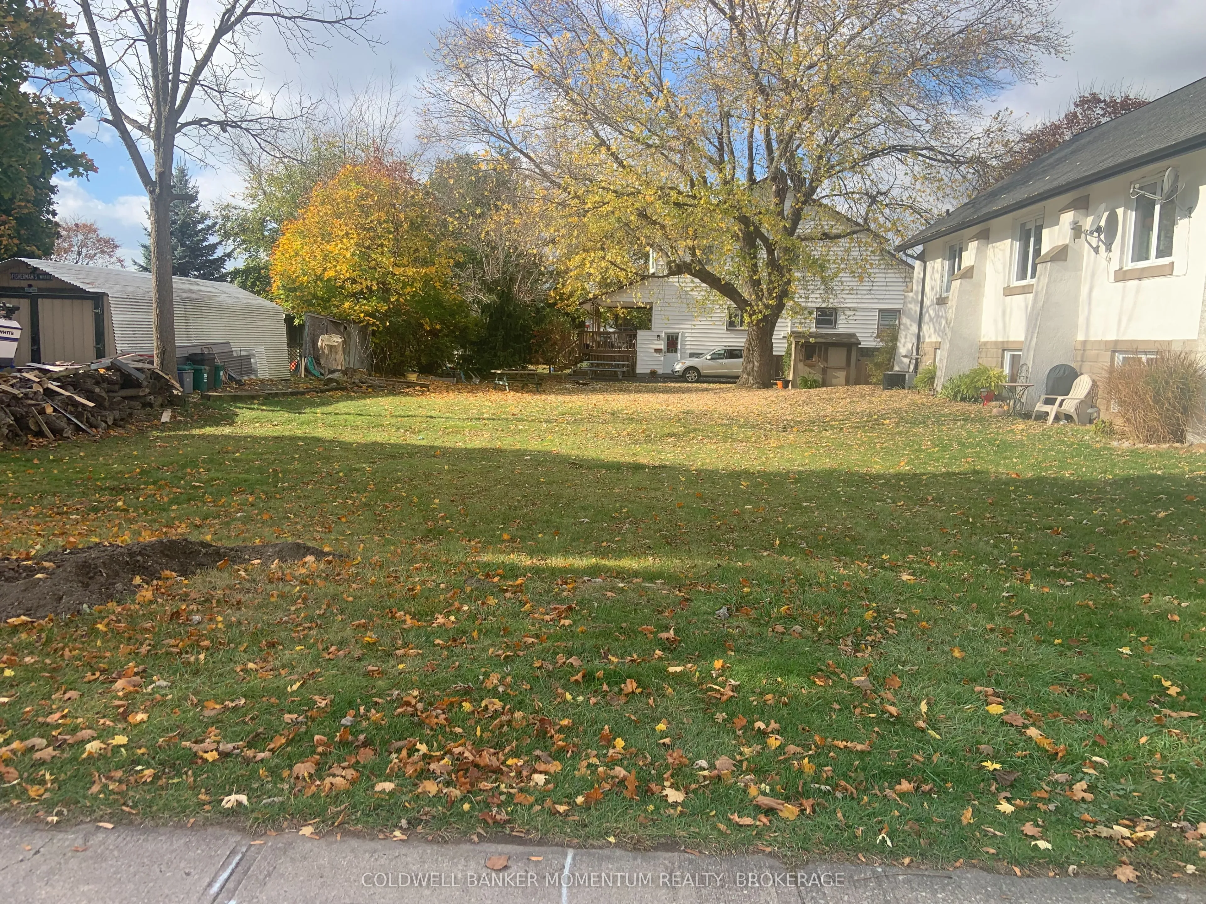 W/S Fielden Avenue, ON L3K 4V4