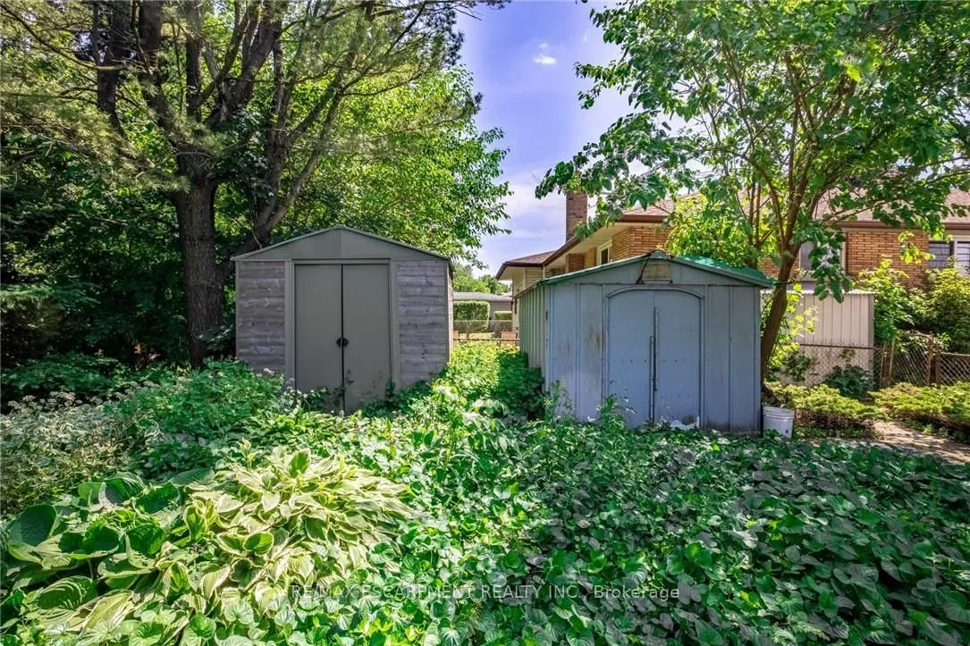 176 Laurier Avenue, ON L9C 3S6