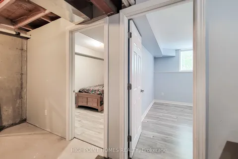 6 Chestnut Drive, ON L1M 0C4