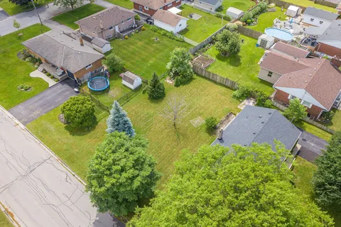 23 & 29 Dexter Drive, ON L3C 2Y8