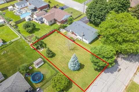 23 & 29 Dexter Drive, ON L3C 2Y8