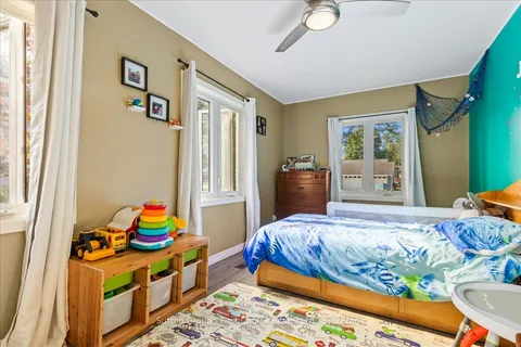 33 Victoria Street, ON N0K 1N0