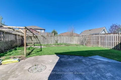 1678 BLACKMAPLE Crescent, ON N5Y 6L6