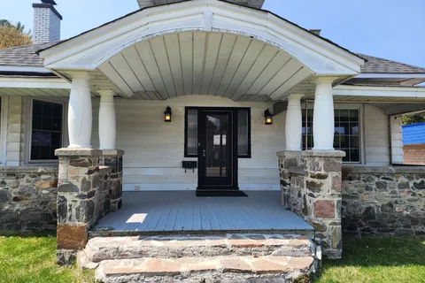 124 Maple Avenue, ON K0M 1S0