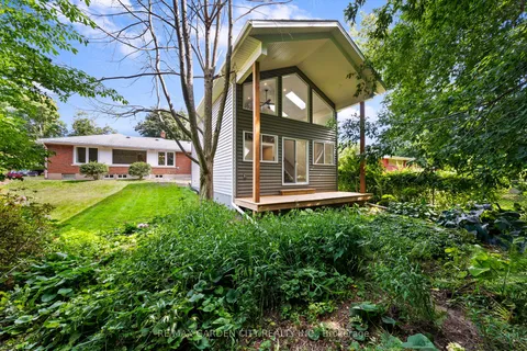 34 Kenworth Drive, ON L2M 4S2