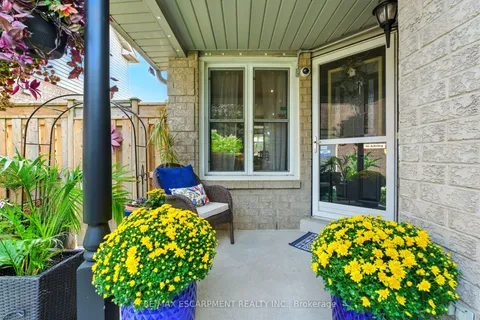 88 Grindstone Way, ON L9H 7B5