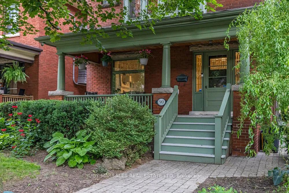 90 Blake Street, ON L8M 2S6