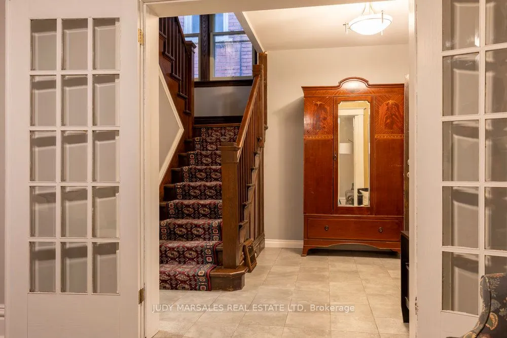 90 Blake Street, ON L8M 2S6