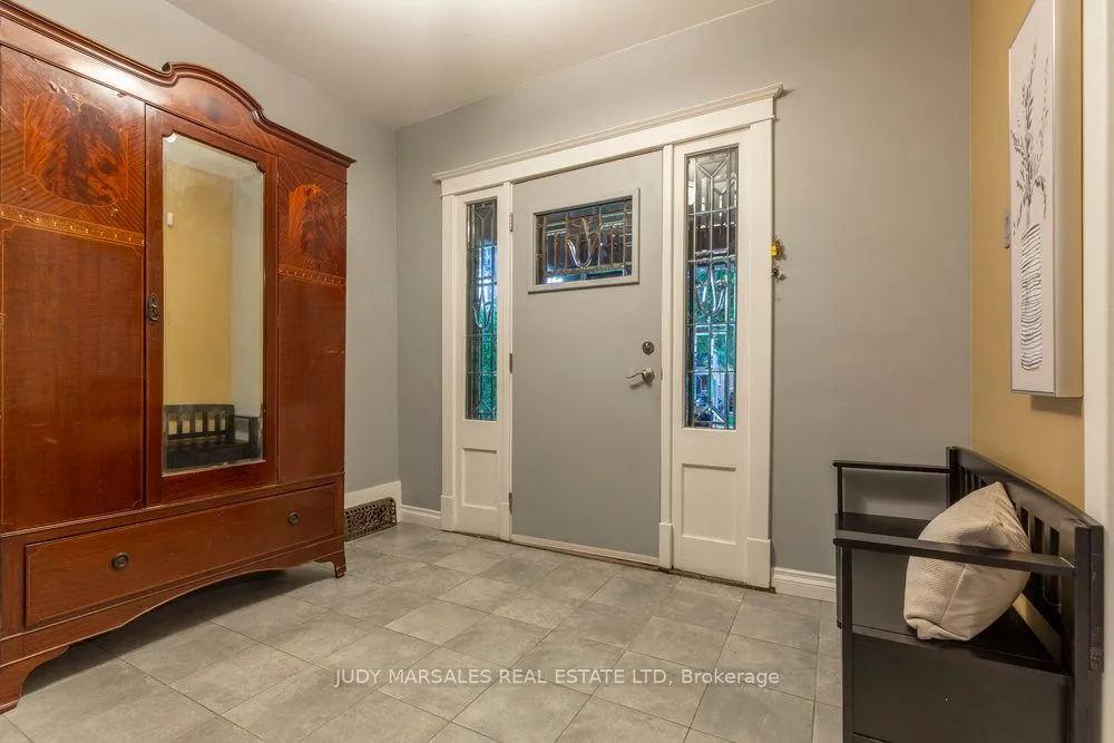 90 Blake Street, ON L8M 2S6