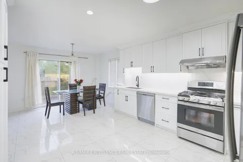 1860 Devos Drive, ON N5X 0G2