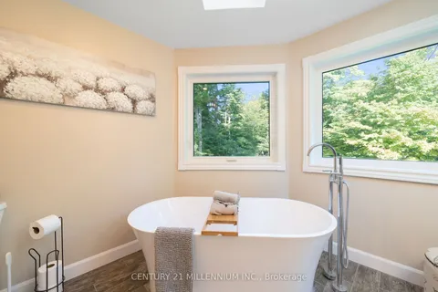 7 Erinwood Drive, ON N0B 1T0