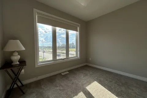 166 Nepeta Crescent, ON K1T 0S5