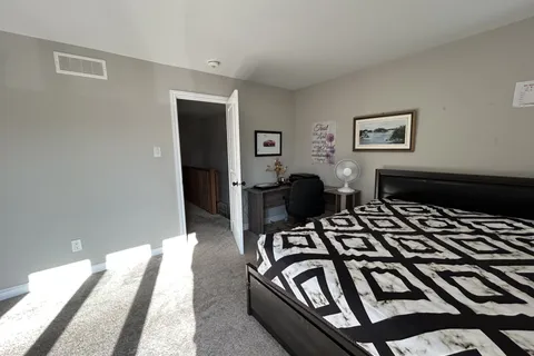 166 Nepeta Crescent, ON K1T 0S5