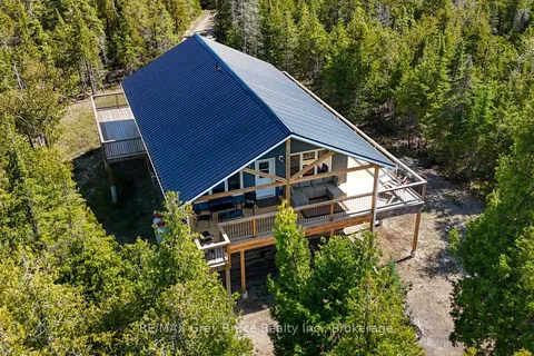 38 Bay Shore Avenue, ON N0H 2R0