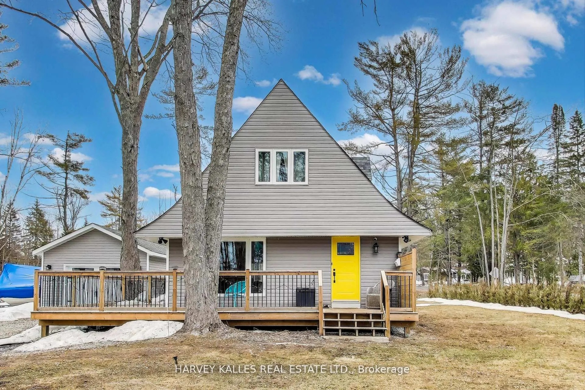 1002 Chippawa Avenue, ON P1P 1R1