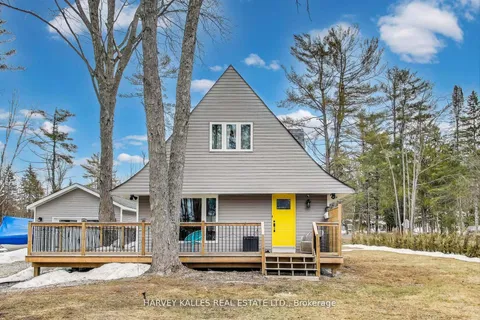 1002 Chippawa Avenue, ON P1P 1R1