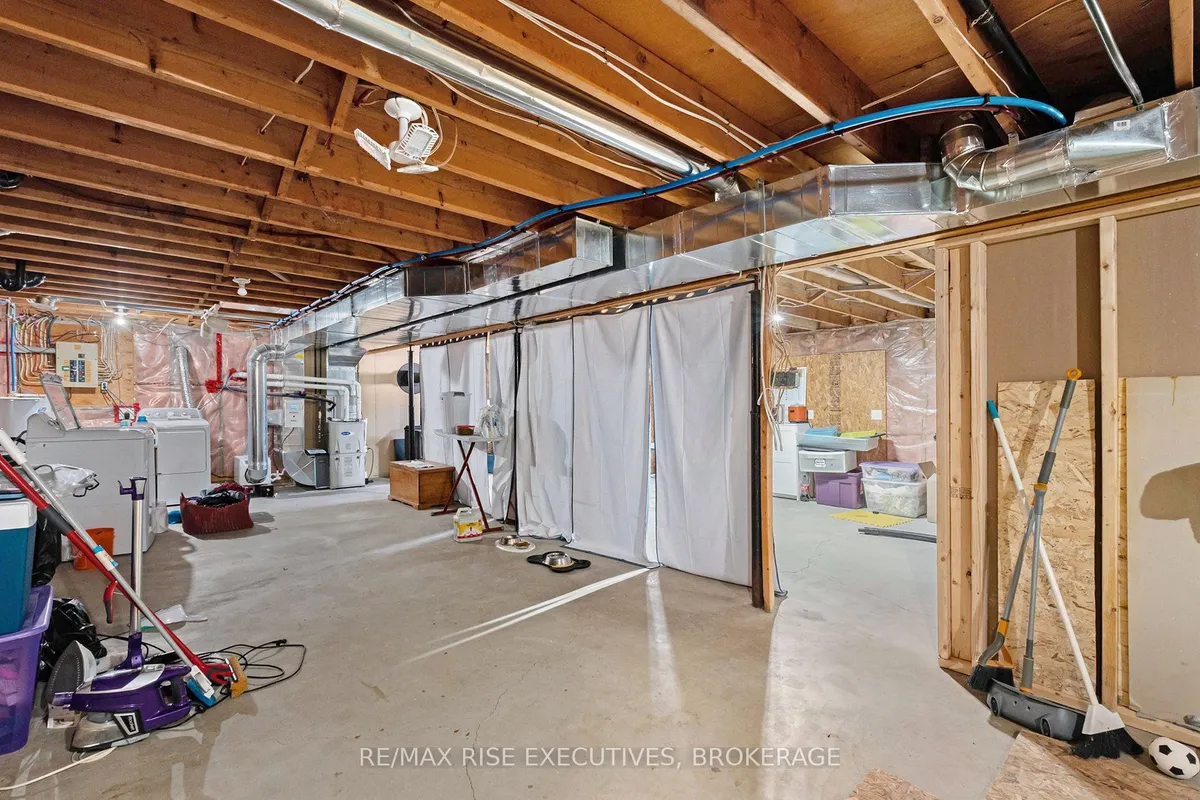 187 Jodi Lane, ON K7H 3C7