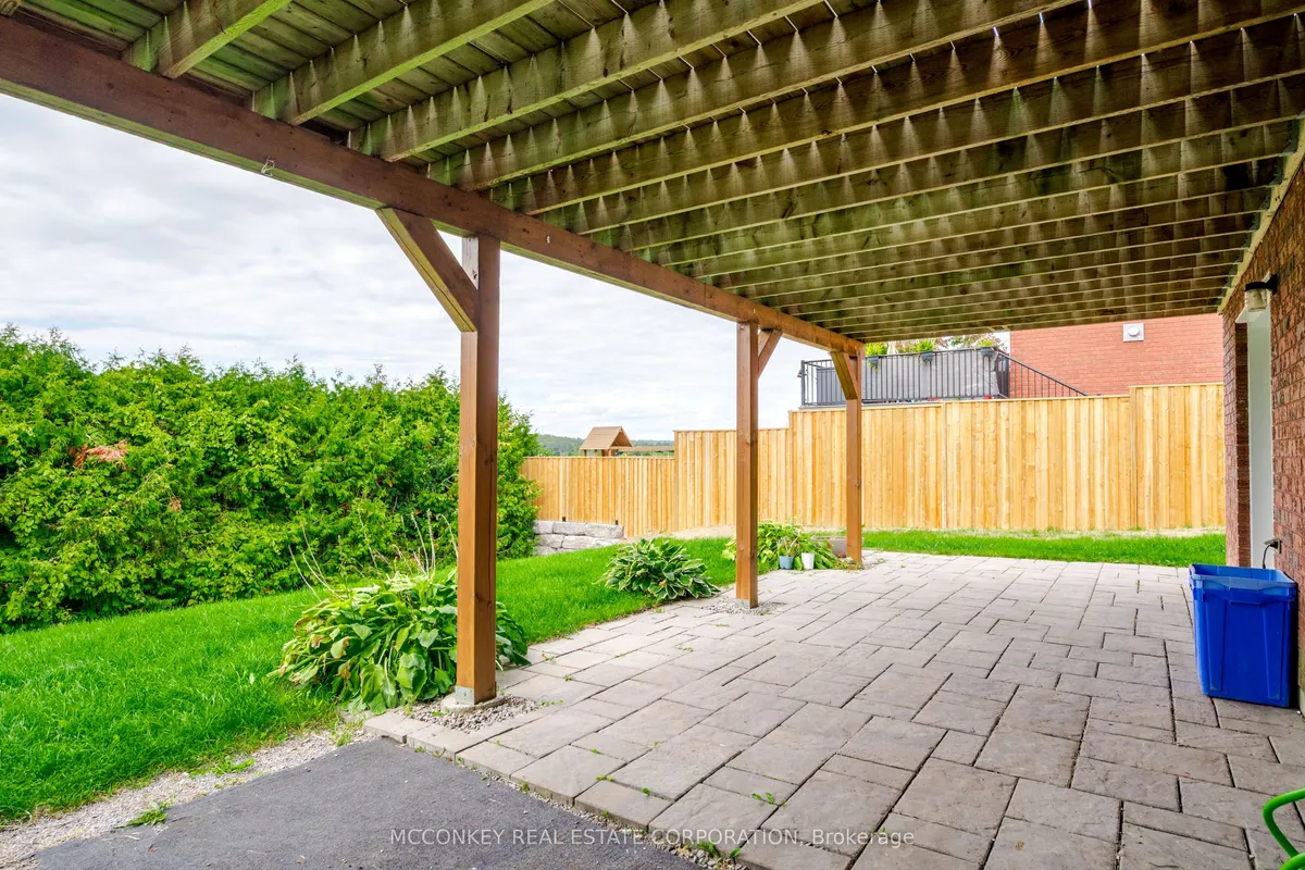 1563 Scollard Crescent, ON K9H 0A8