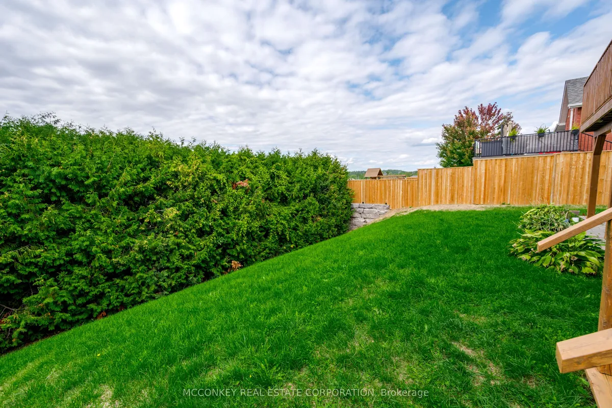 1563 Scollard Crescent, ON K9H 0A8