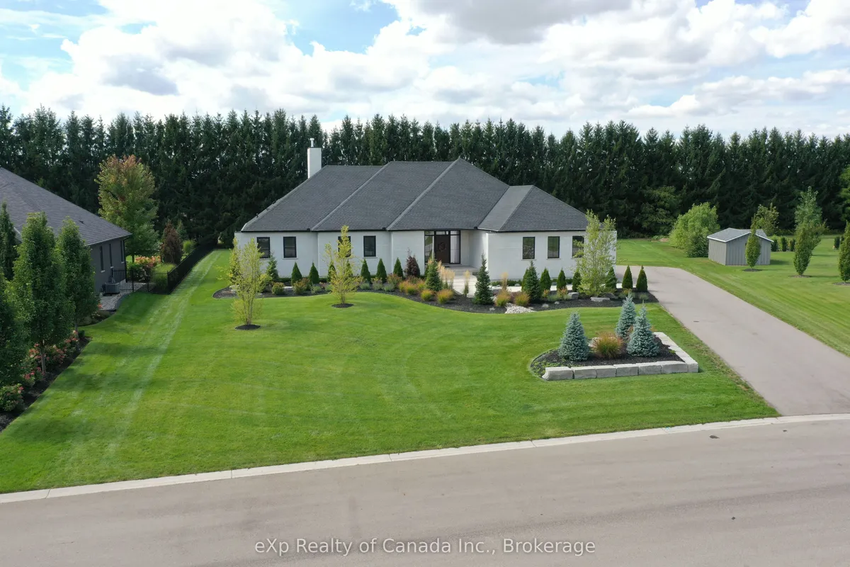 33 August Crescent, ON N0J 1R0