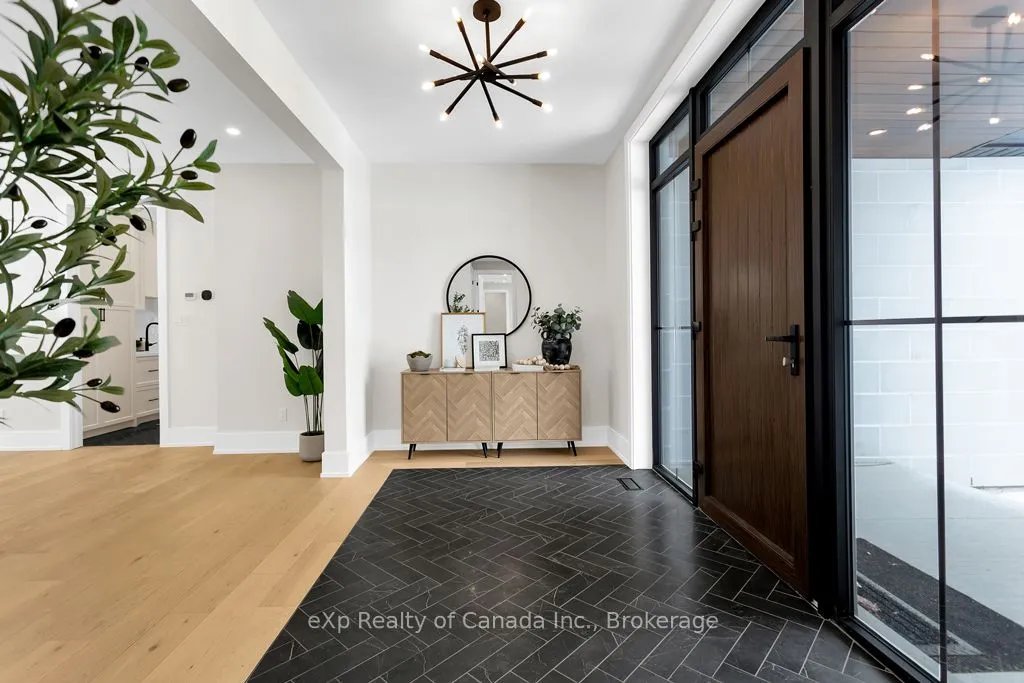 33 August Crescent, ON N0J 1R0