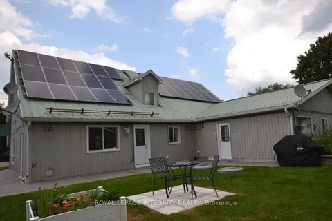 2260 LAVAL Street, ON K0A 1E0