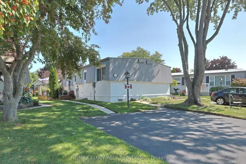 208 Biltmore Drive, ON N0M 1T0