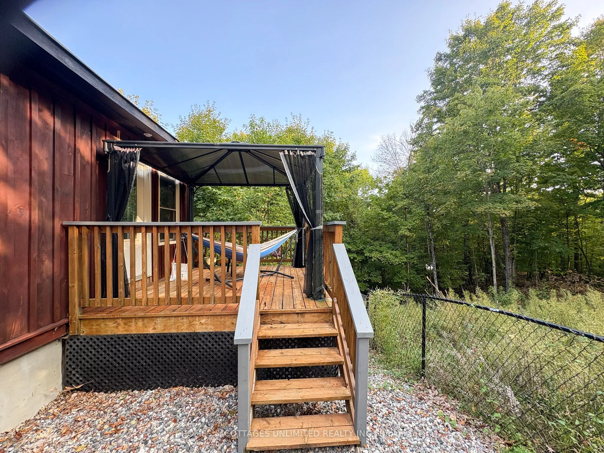 1037A PALMERSTON Crescent, ON K0H 2R0