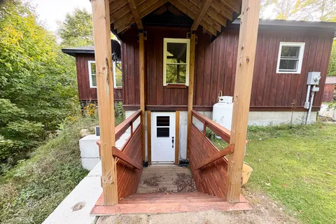 1037A PALMERSTON Crescent, ON K0H 2R0