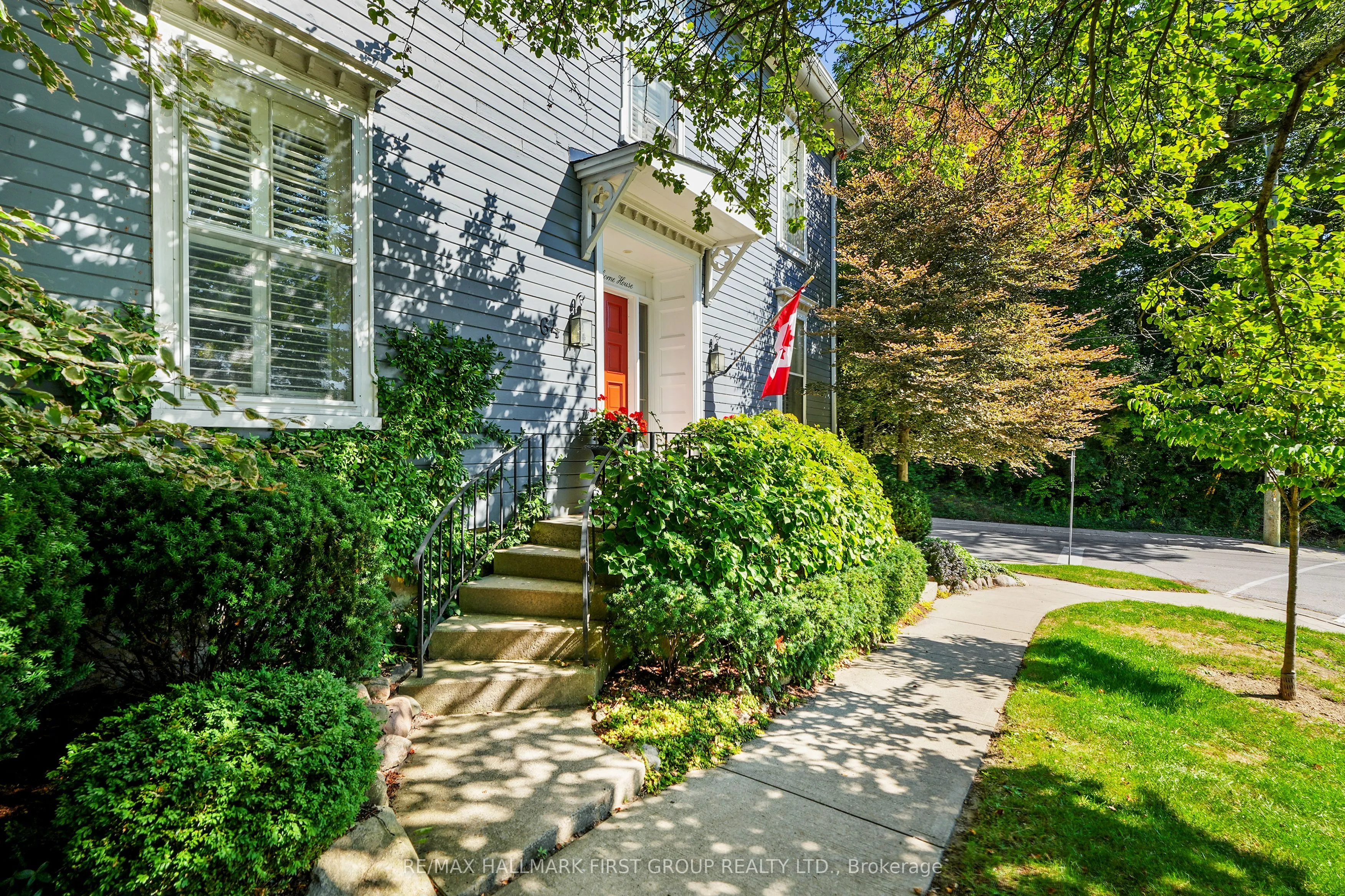 64 Augusta Street, ON L1A 1G9