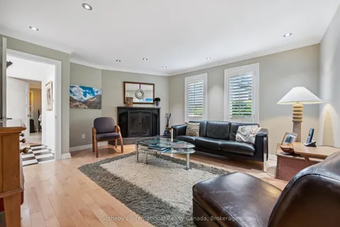 348 Browning Place, ON N2L 2W3