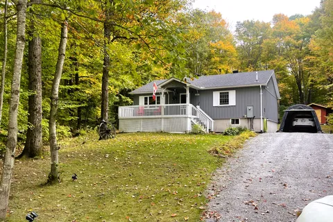 1160 Skeleton Lake Rd 2 Road, ON P0B 1M0