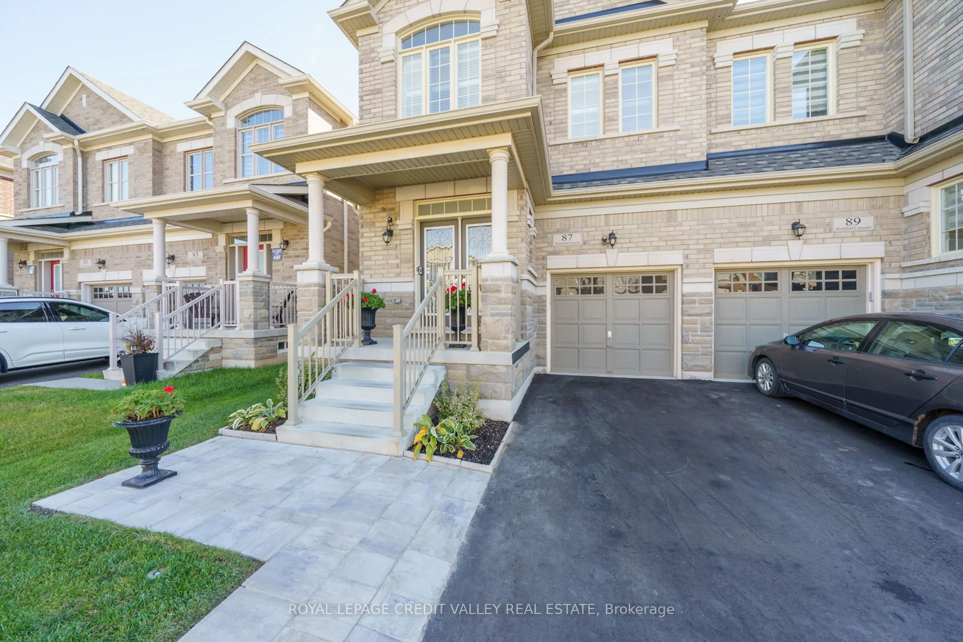 87 Westfield Crescent, ON L8B 1X9