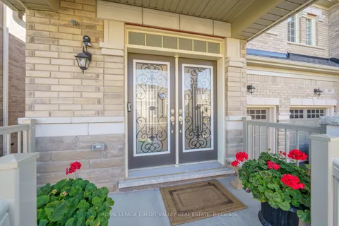 87 Westfield Crescent, ON L8B 1X9