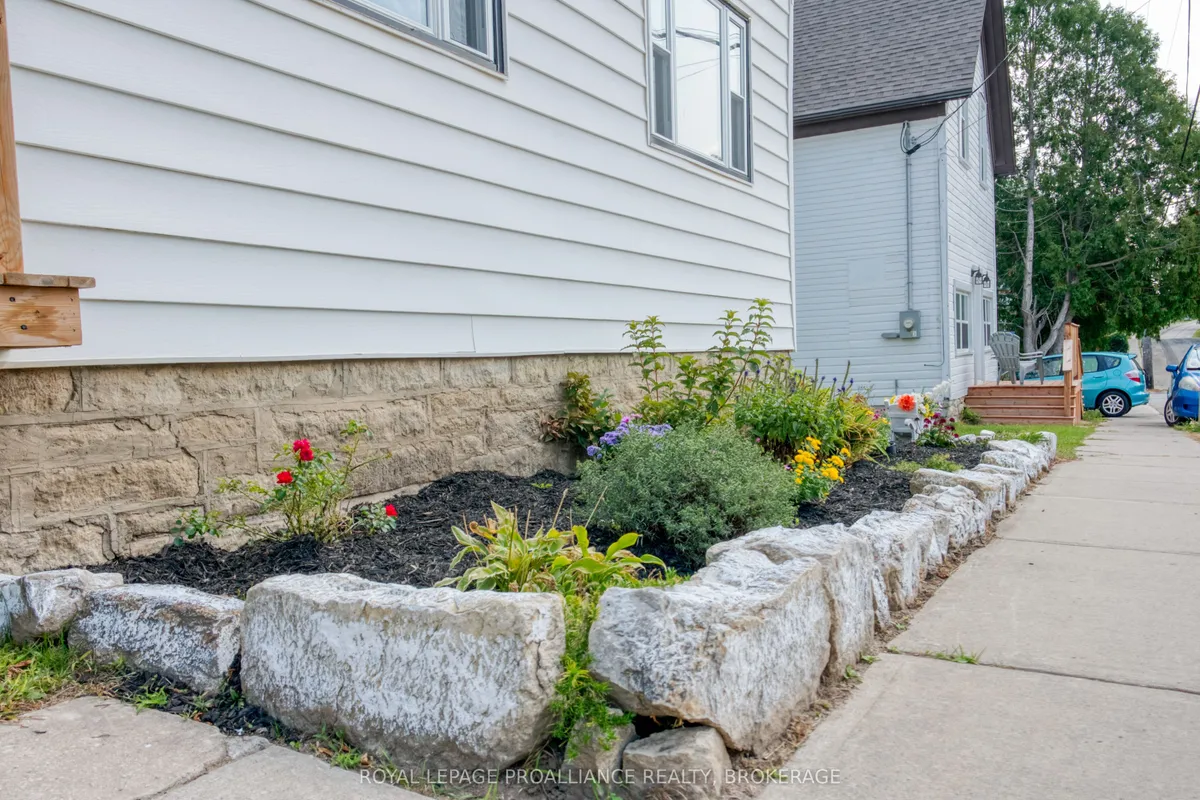 13 Kingston Street, ON K0G 1E0