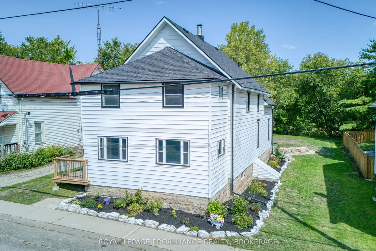 13 Kingston Street, ON K0G 1E0