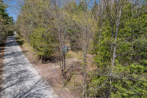 1088 KASHWAKAMAK LAKE Road, ON K0H 1B0