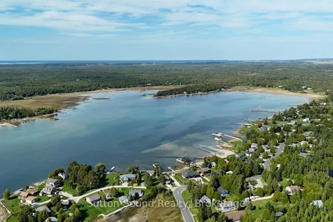 871 Pike Bay Road, ON N0H 2T0