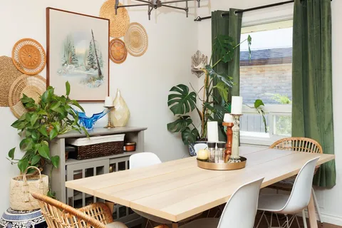 28 Karen Drive, ON K9V 5V6