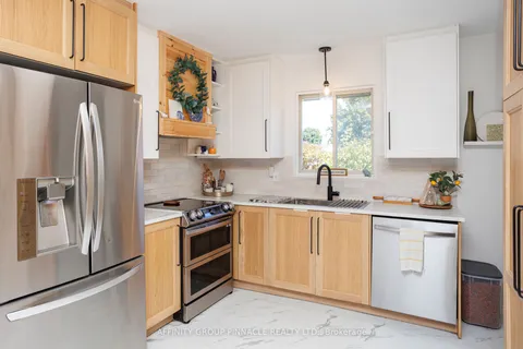 28 Karen Drive, ON K9V 5V6