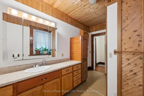 69 Nottingham Street, ON N1H 3M9