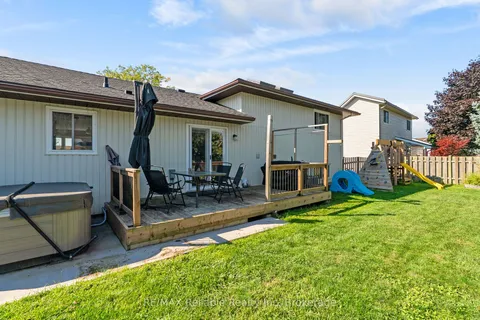 36 Lee Crescent, ON N7A 4L3