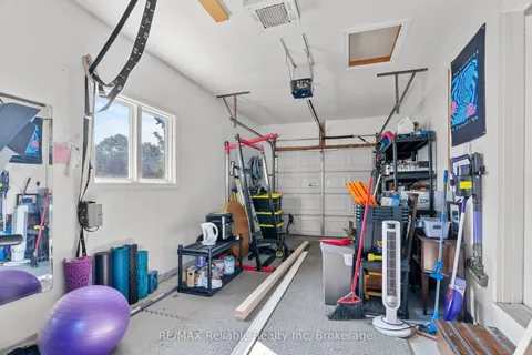 36 Lee Crescent, ON N7A 4L3