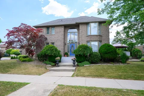 25 Highbury Drive, ON L8J 2T3